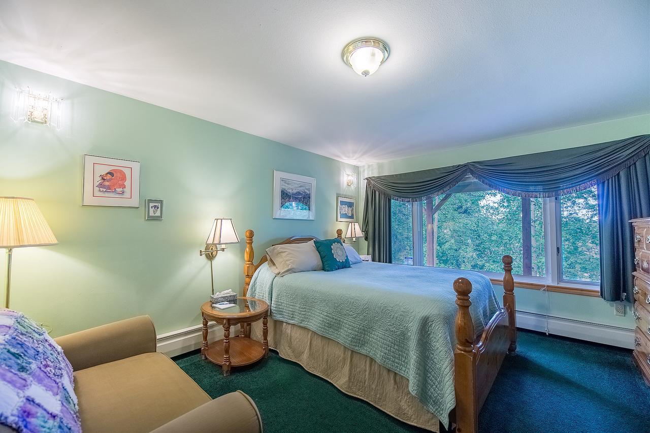 Alaska House Of Jade Bed And Breakfast Анкоридж Экстерьер фото
